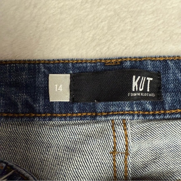 Kut from the Kloth size 14 Jeans Catherine style boyfriend fit dark wash - Picture 7 of 8